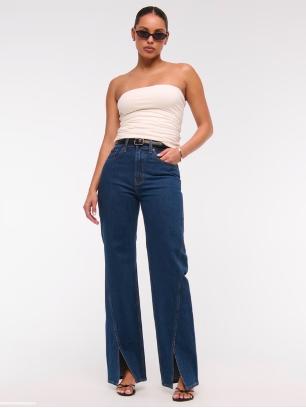 Abercrombie & Fitch Curve Love High Rise 90s Relaxed Split-Vent Hem Jean in Dark